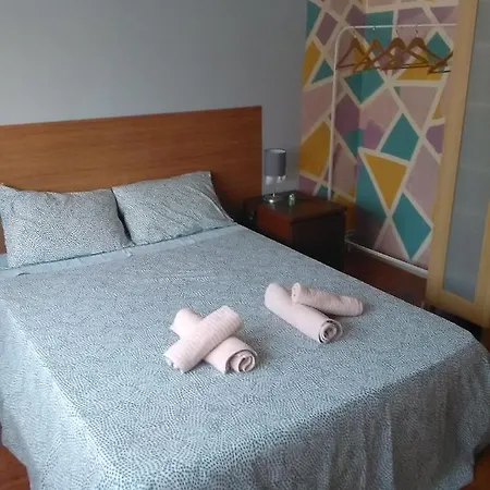Séjour chez l'habitant Acogedora En Casa En Desayuno Incluido Gavà