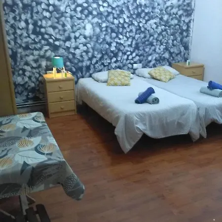 Séjour chez l'habitant Acogedora En Casa En Desayuno Incluido Gavà